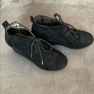 BONGO Wedge Heels Size 7.5